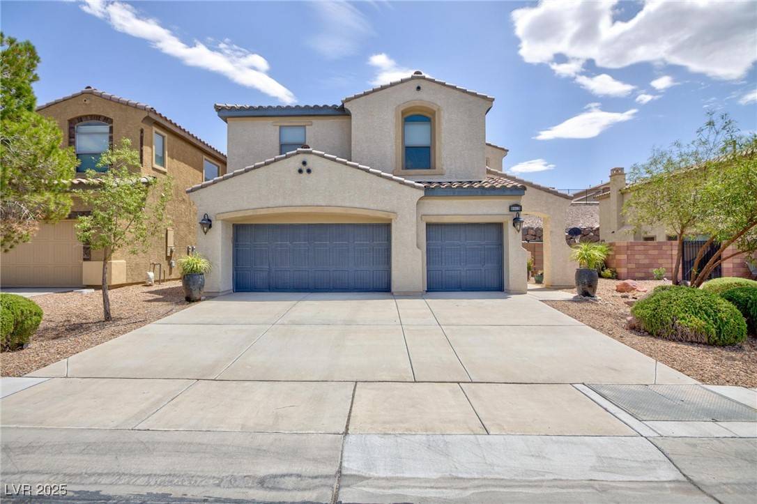Henderson, NV 89011,229 Via Franciosa DR