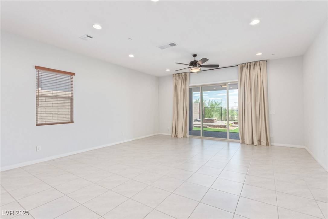 Las Vegas, NV 89138,298 Nine Mile Creek DR