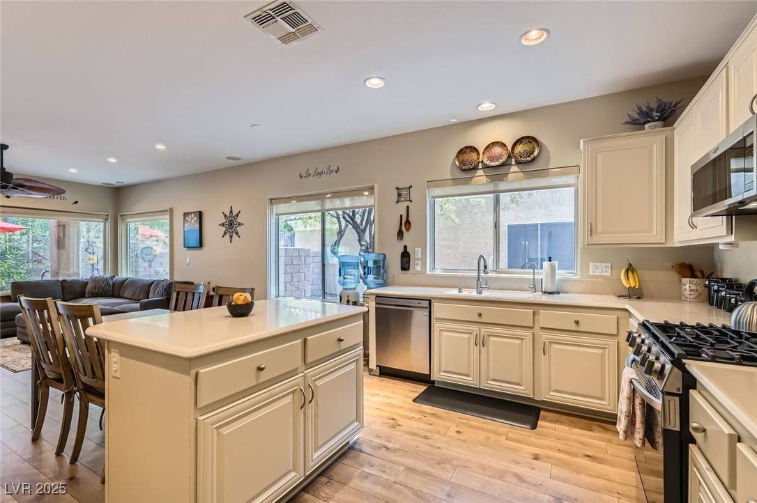 Henderson, NV 89052,2549 Terrytown AVE