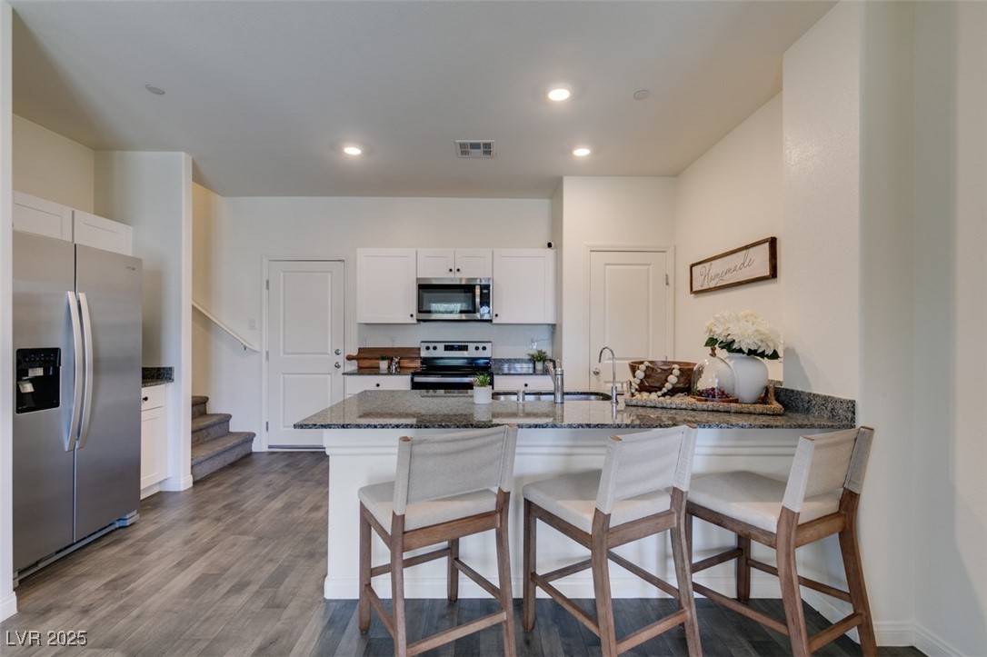 Henderson, NV 89044,546 Thistleberry AVE