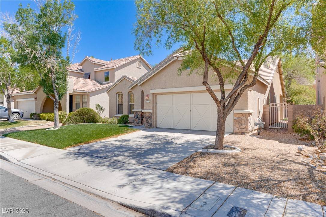 Henderson, NV 89052,1221 Sonatina DR