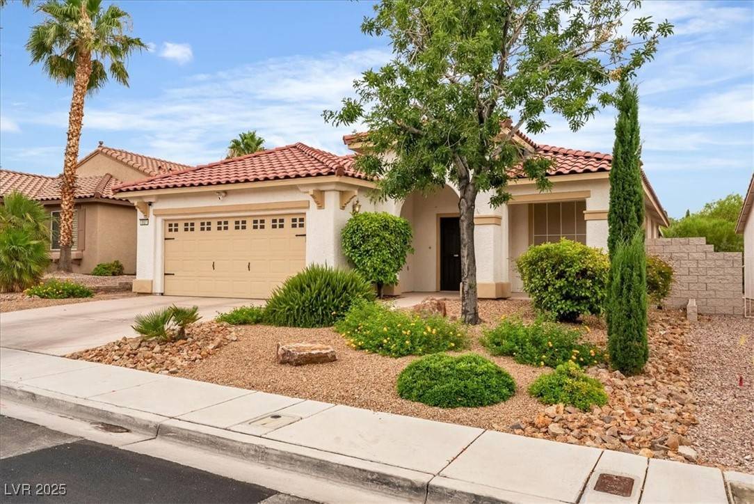 Henderson, NV 89052,3027 Panorama Ridge DR