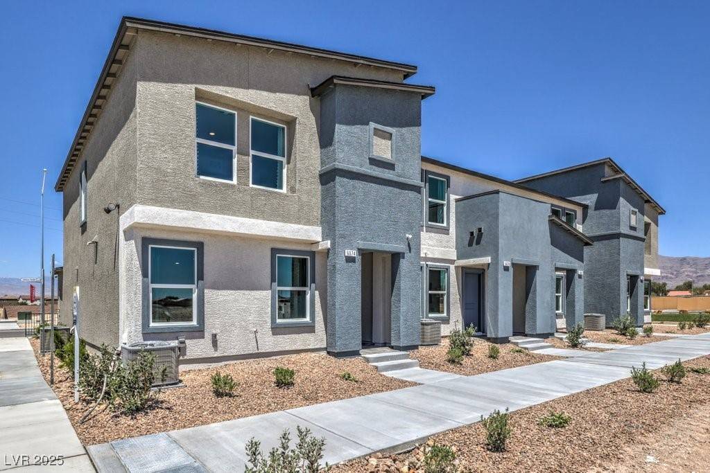 North Las Vegas, NV 89081,6164 Hibiscus Garden ST #169