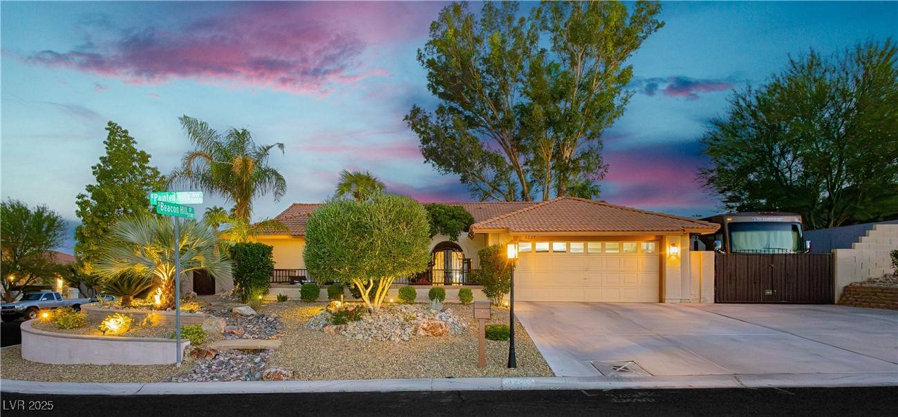 Las Vegas, NV 89120,3227 Paintedhills AVE