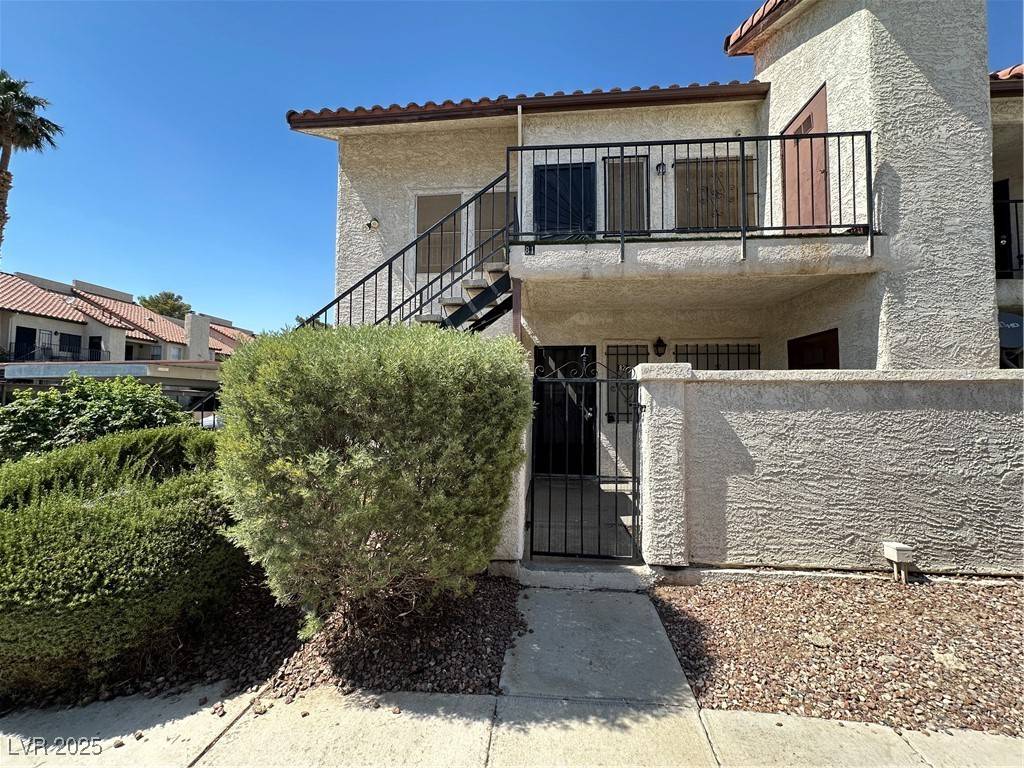 Las Vegas, NV 89103,3924 Aquamarine WAY #82
