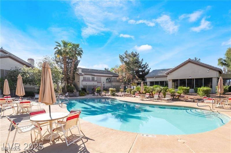 Las Vegas, NV 89122,5710 E Tropicana AVE #2122