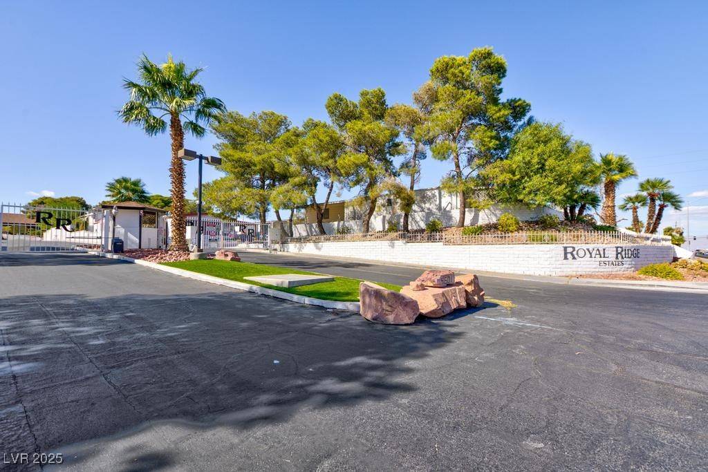 Las Vegas, NV 89103,5015 S Ridge Club DR