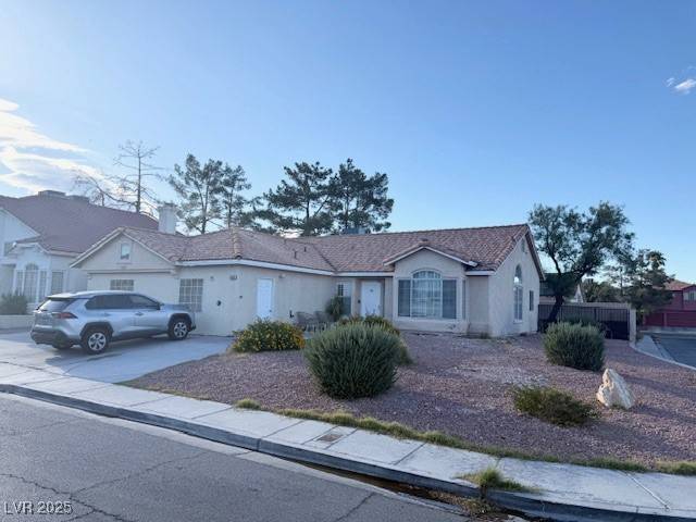 Las Vegas, NV 89118,6428 Crystal Dew DR