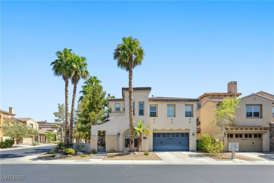 Henderson, NV 89011,527 Via Garofano AVE