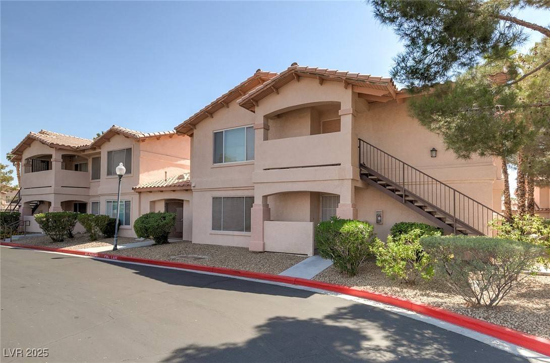 Las Vegas, NV 89145,350 S Durango DR #202