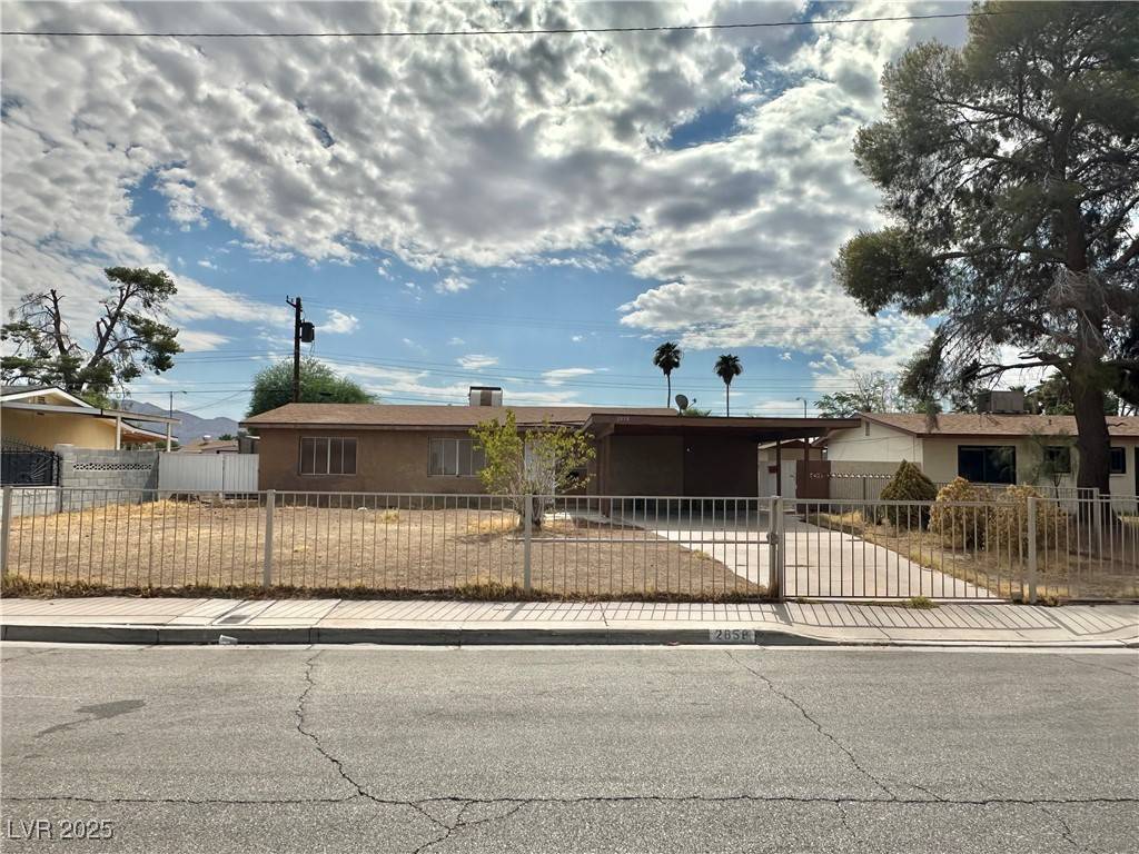 Las Vegas, NV 89121,2858 Puenta ST