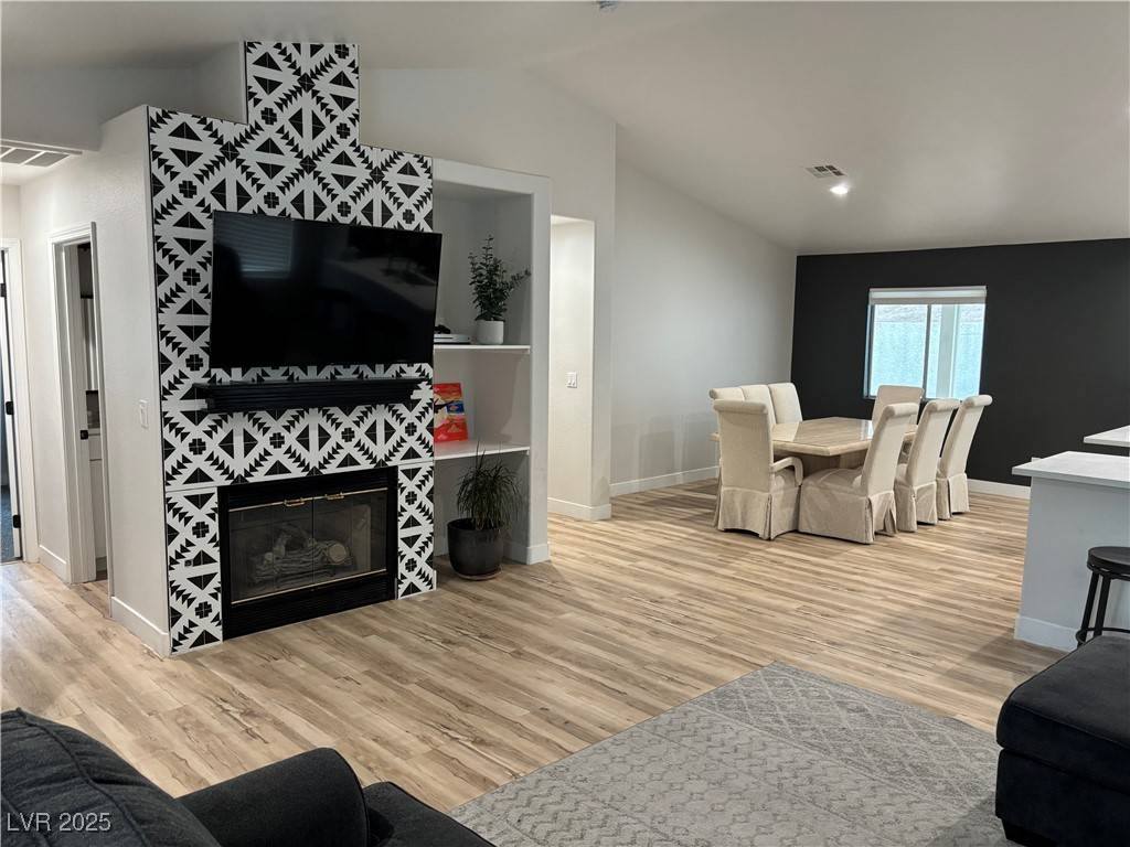 Henderson, NV 89012,1823 Vista Pointe AVE