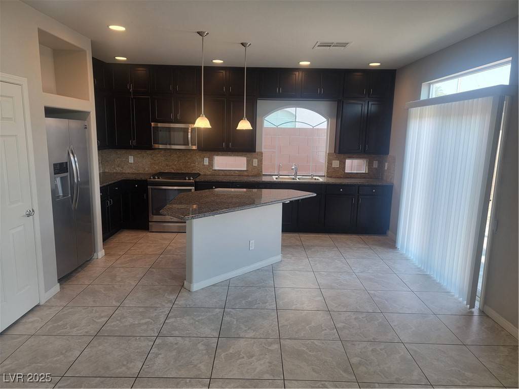 Las Vegas, NV 89139,6066 Montana Peak AVE