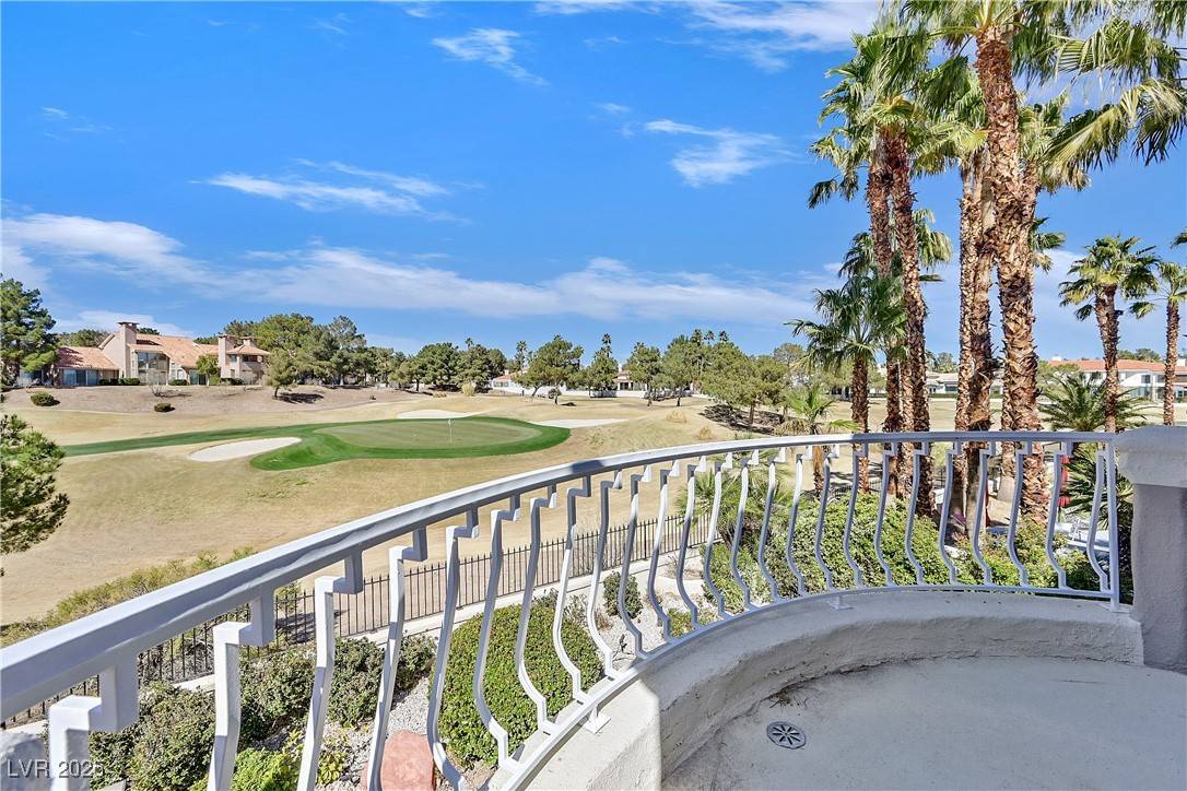 Las Vegas, NV 89113,8460 Carmel Ridge CT