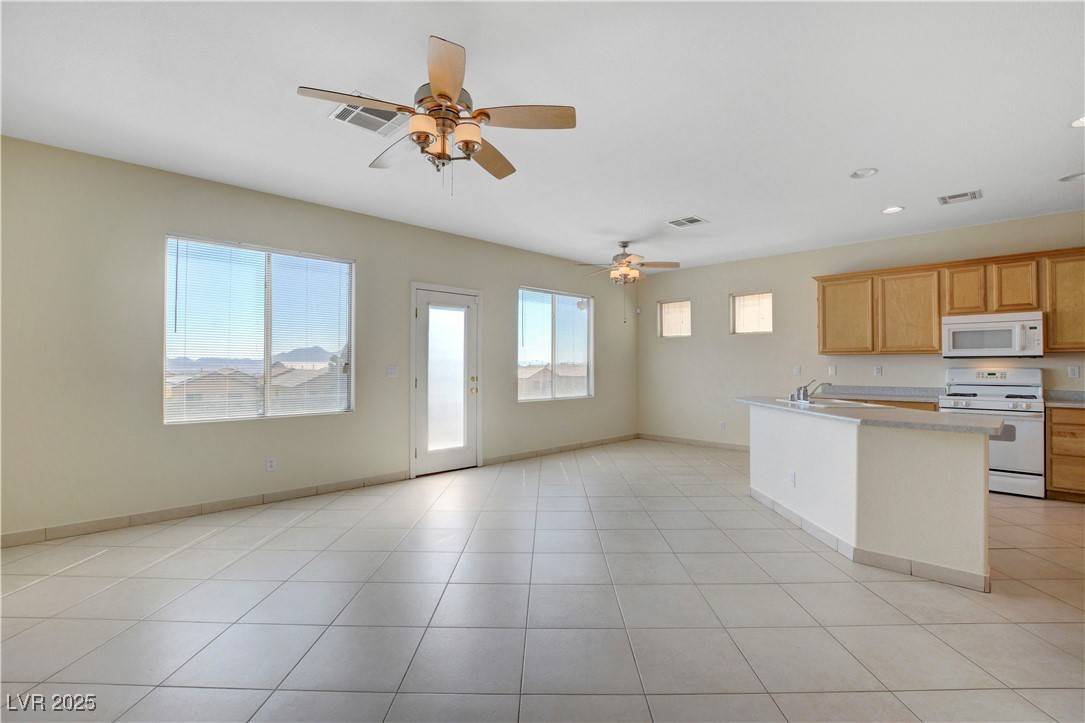 North Las Vegas, NV 89032,3524 QUIET PUEBLO ST