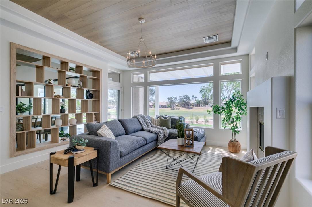 Las Vegas, NV 89134,9425 Villa Ridge DR