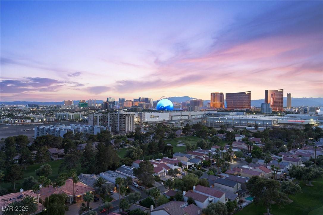Las Vegas, NV 89109,3111 Bel Air DR #18C