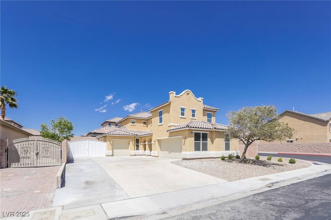North Las Vegas, NV 89081,5913 Tamarack Lodge LN