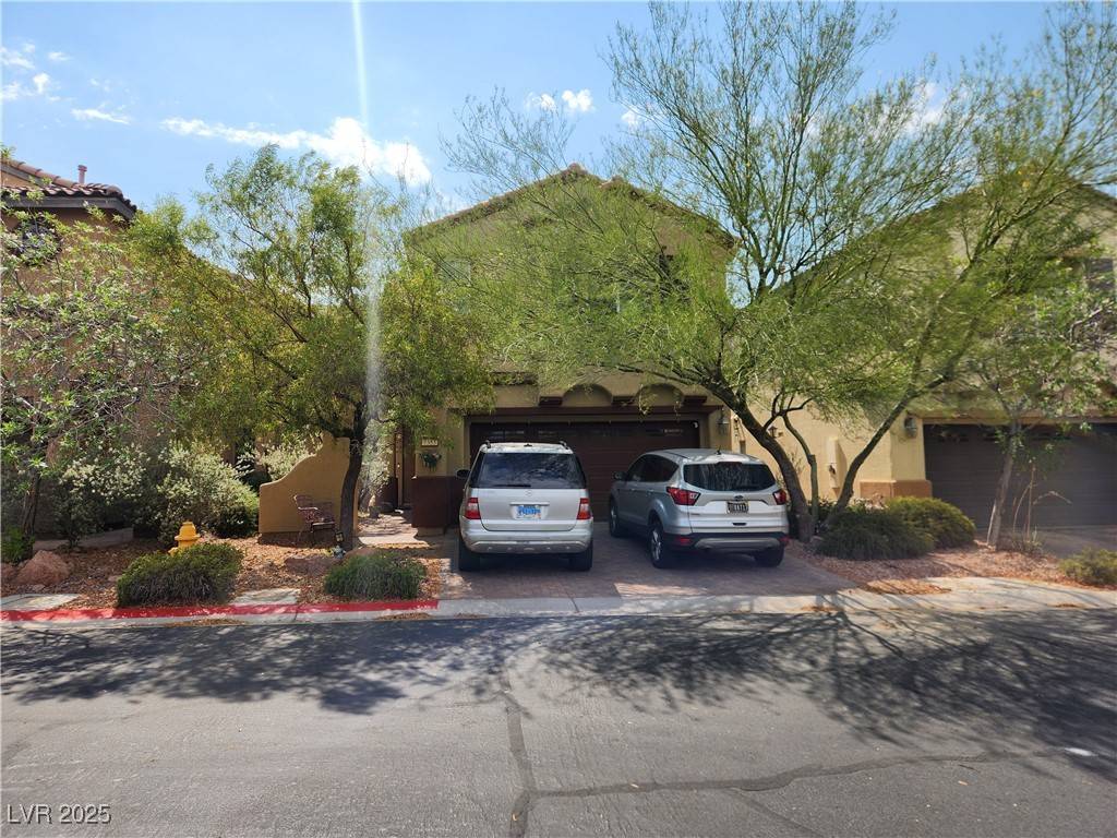 Las Vegas, NV 89166,7353 Arlington Garden ST