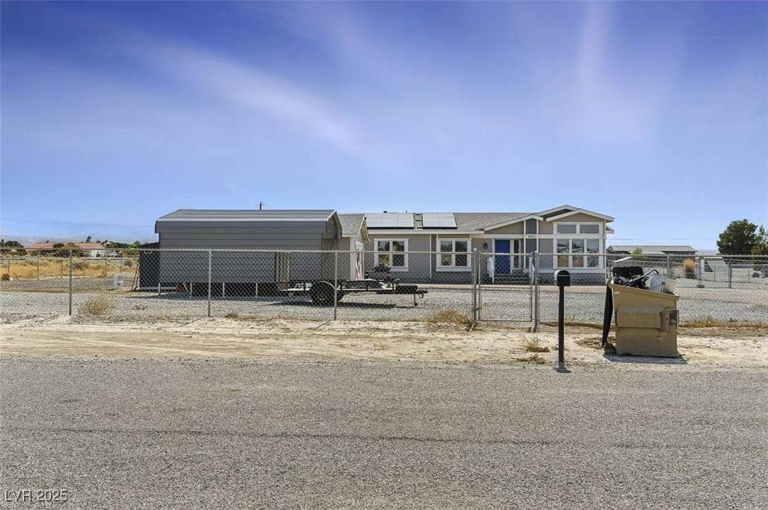 Pahrump, NV 89048,3551 Tahachapi AVE