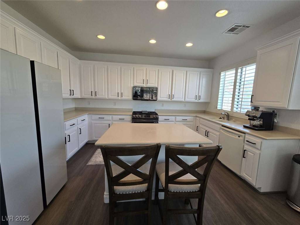Las Vegas, NV 89120,6024 Aster Crest CT