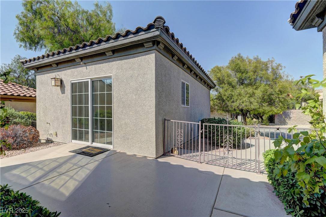 Henderson, NV 89044,2325 Ozark Plateau DR