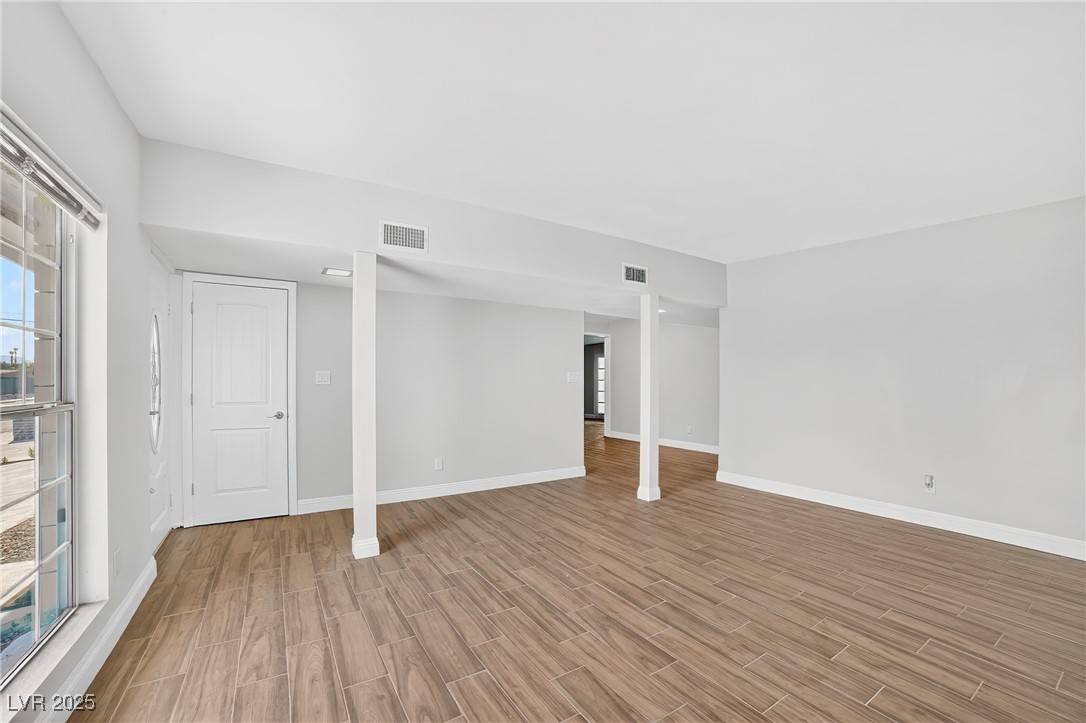 Las Vegas, NV 89110,3616 Chevy Chase AVE