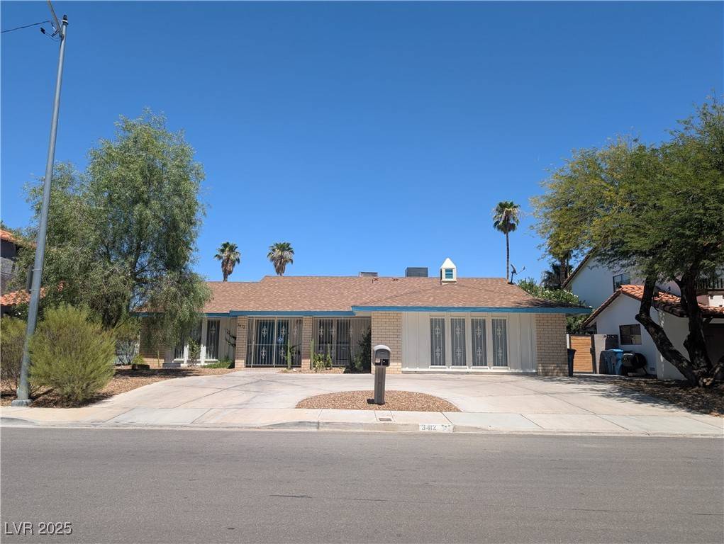 Las Vegas, NV 89169,3412 Sioux WAY