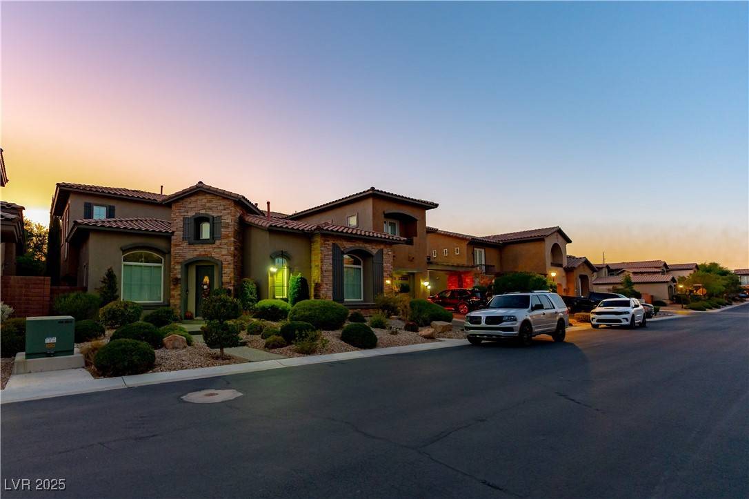 Las Vegas, NV 89178,10047 Magical View ST