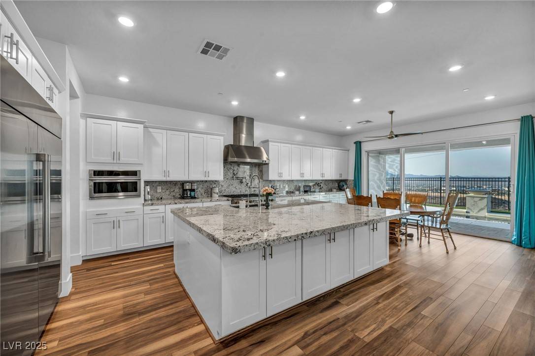 Henderson, NV 89012,218 Shaded Canyon DR