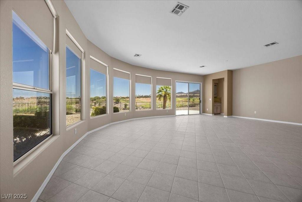 Henderson, NV 89052,2718 Hartwick Pines DR