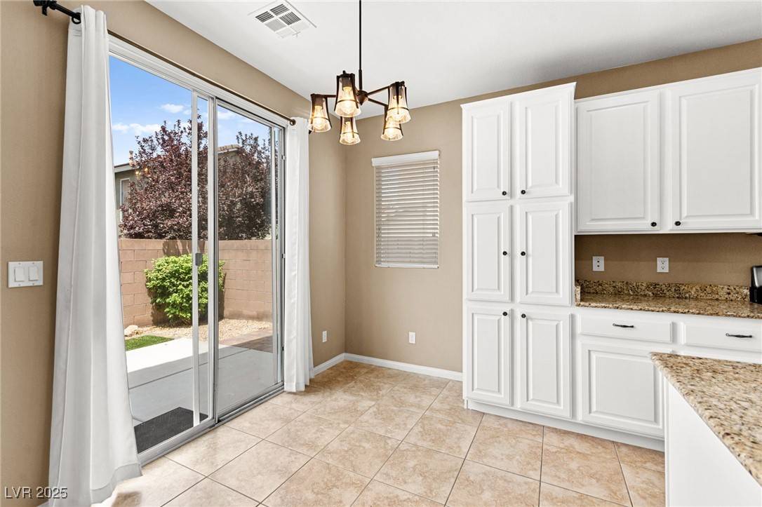Henderson, NV 89052,953 Noah Valley ST