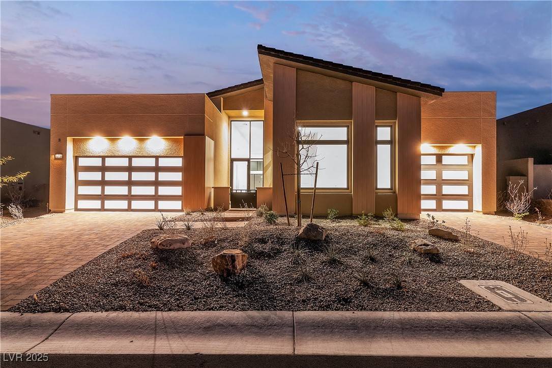 Las Vegas, NV 89135,10739 Agate Cliffs AVE