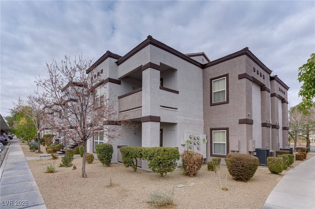 Las Vegas, NV 89113,7255 W Sunset RD #2155