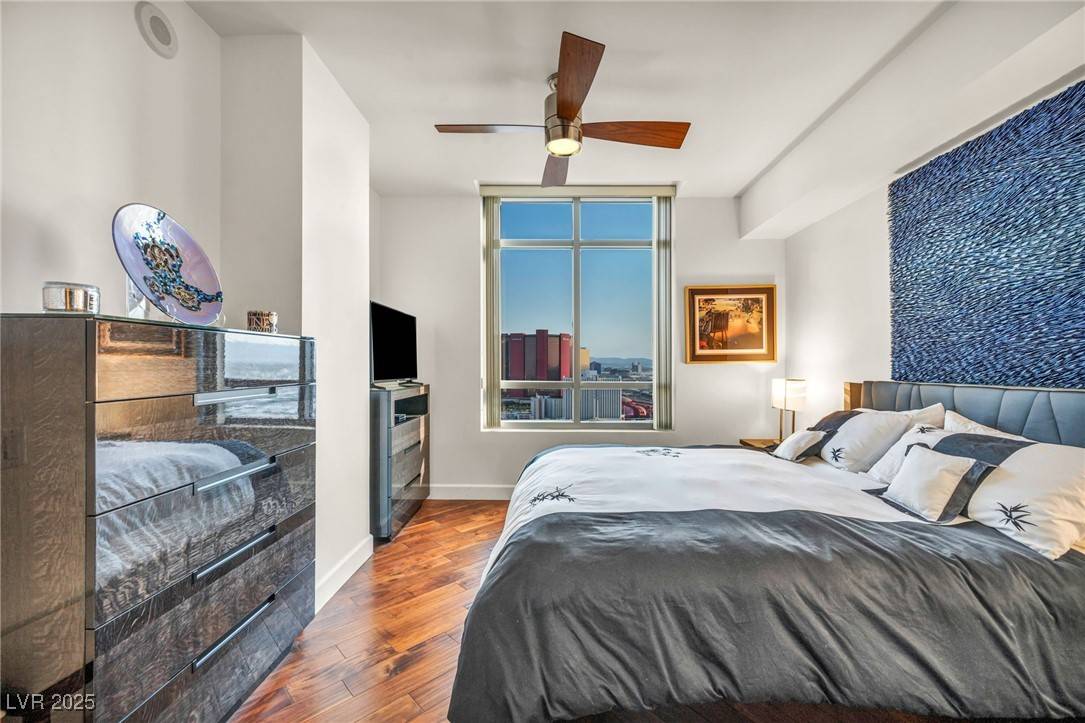 Las Vegas, NV 89102,200 W Sahara AVE #3702