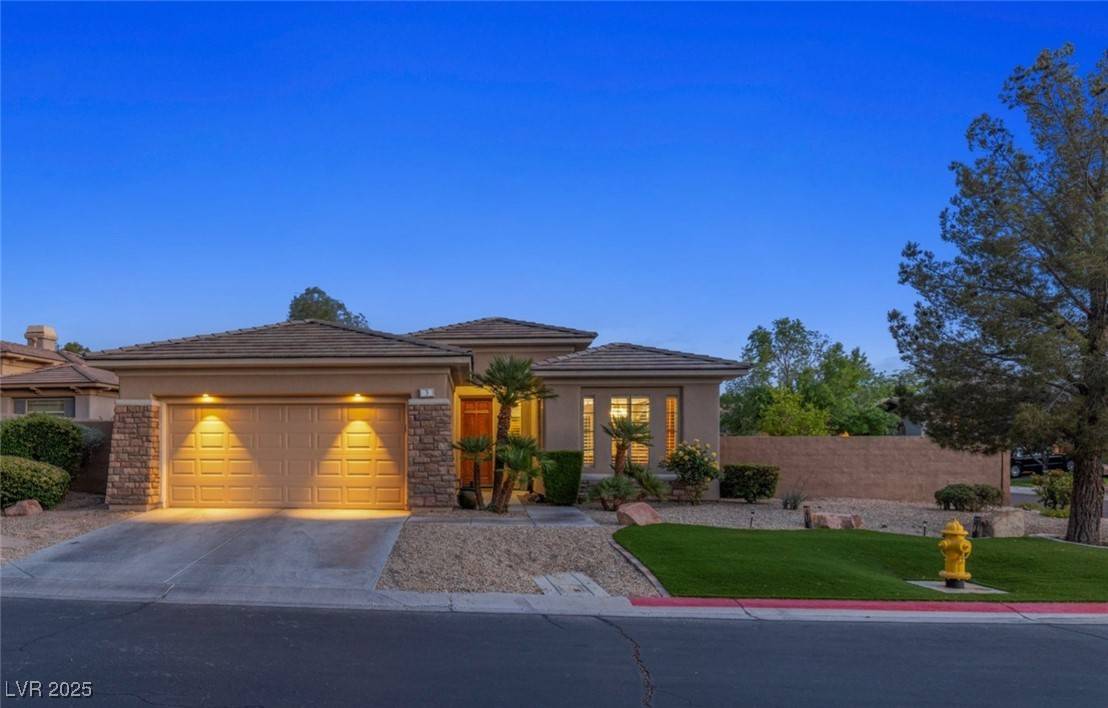 Henderson, NV 89052,3 Chatmoss RD