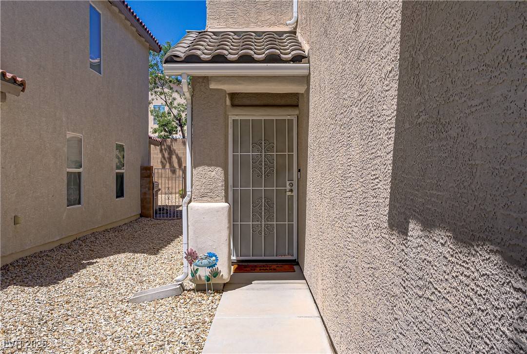 Las Vegas, NV 89141,10221 Burning Bush ST