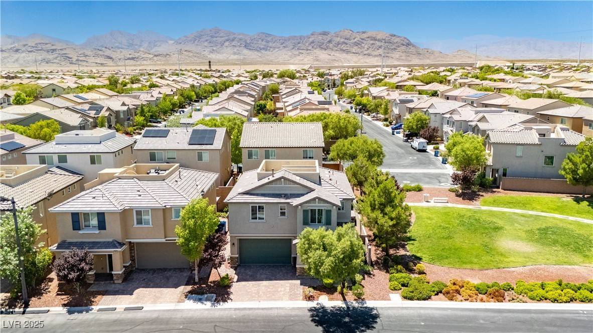 Las Vegas, NV 89166,7857 Blue Lake Peak ST