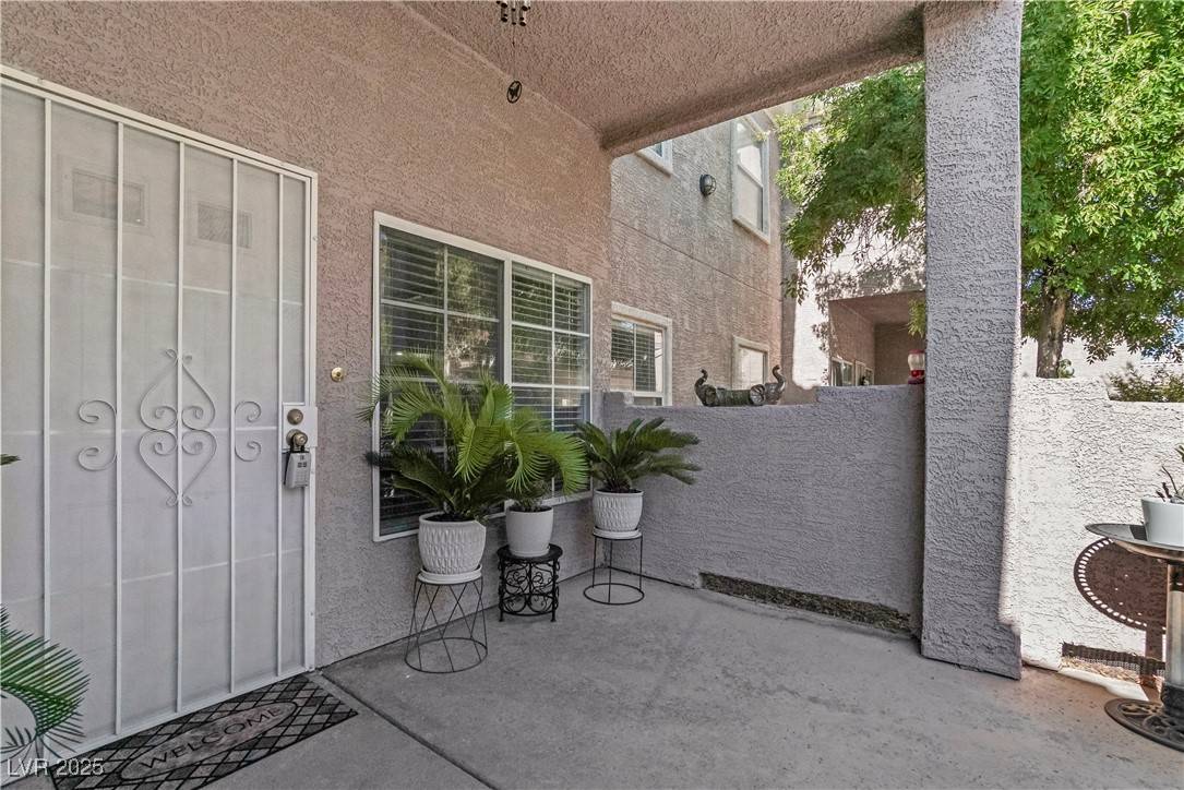 Las Vegas, NV 89108,3608 Lisandro ST #104