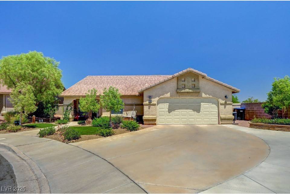 Henderson, NV 89002,532 Calypso DR