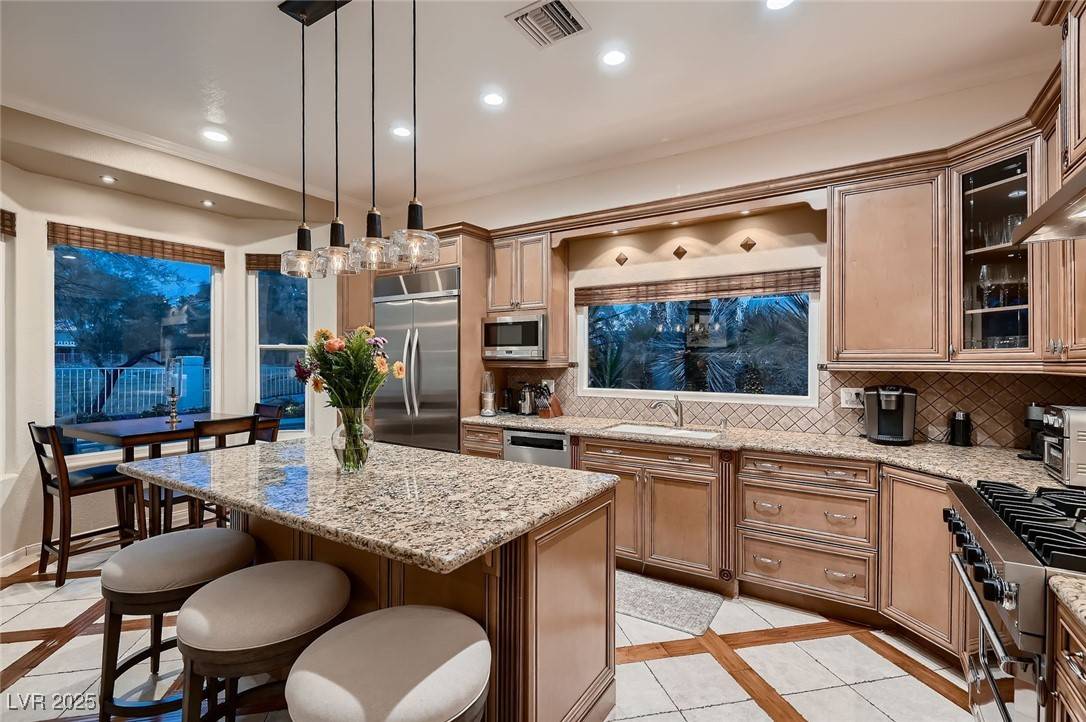 Las Vegas, NV 89149,7652 Painted Dunes DR