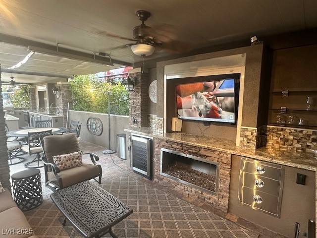 Las Vegas, NV 89139,8175 Arville ST #362