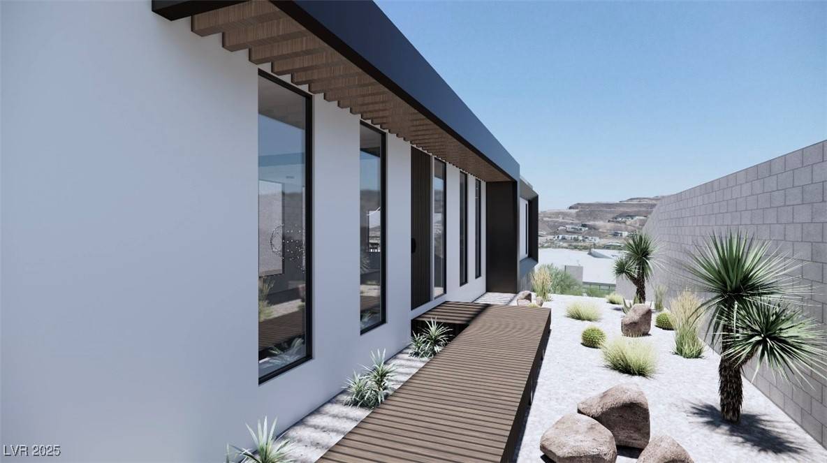 Henderson, NV 89012,652 Dragon Peak