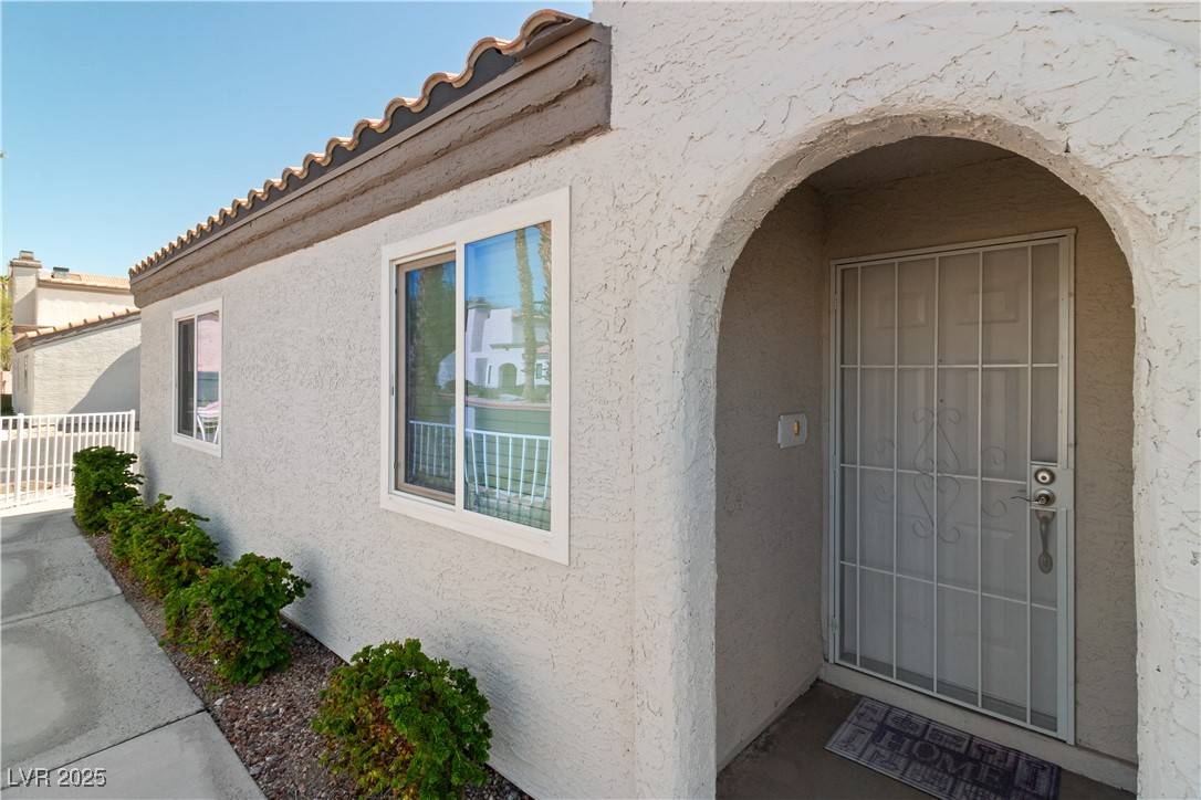 Laughlin, NV 89029,2165 Pebble Creek LN