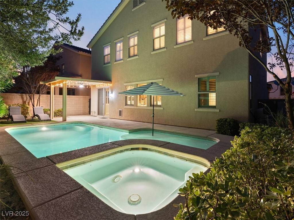 Las Vegas, NV 89148,107 Crooked Putter DR