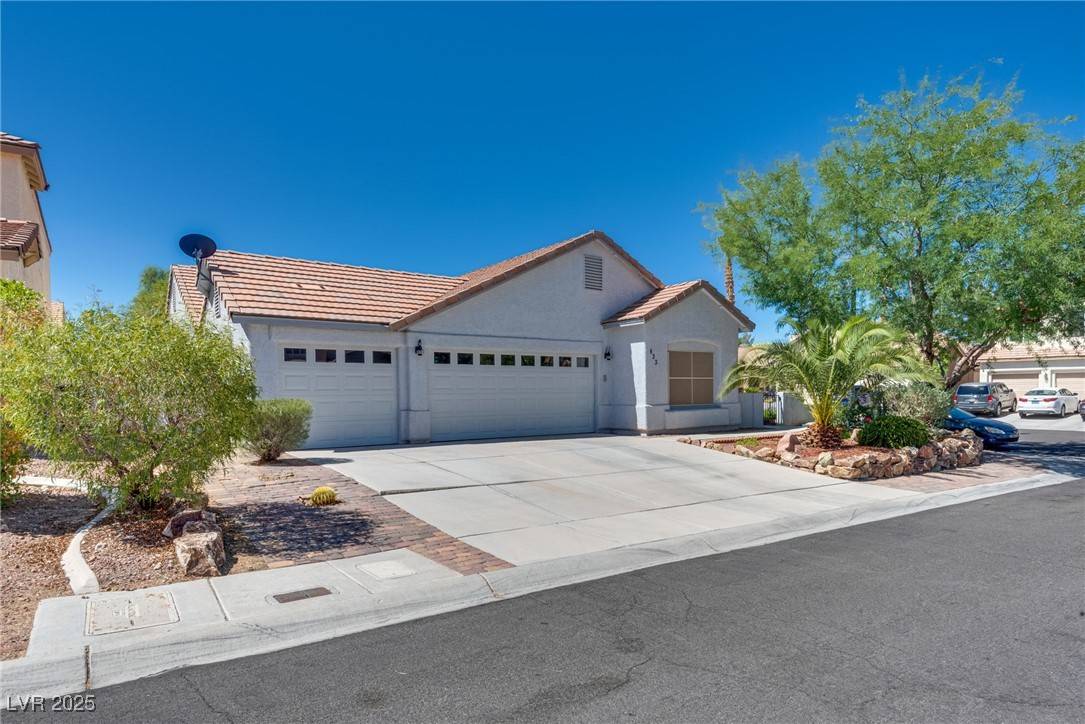 Las Vegas, NV 89123,833 Glitter Glen CT
