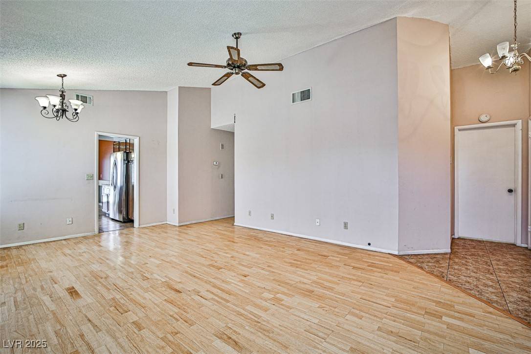 Las Vegas, NV 89145,6801 Midpark CIR