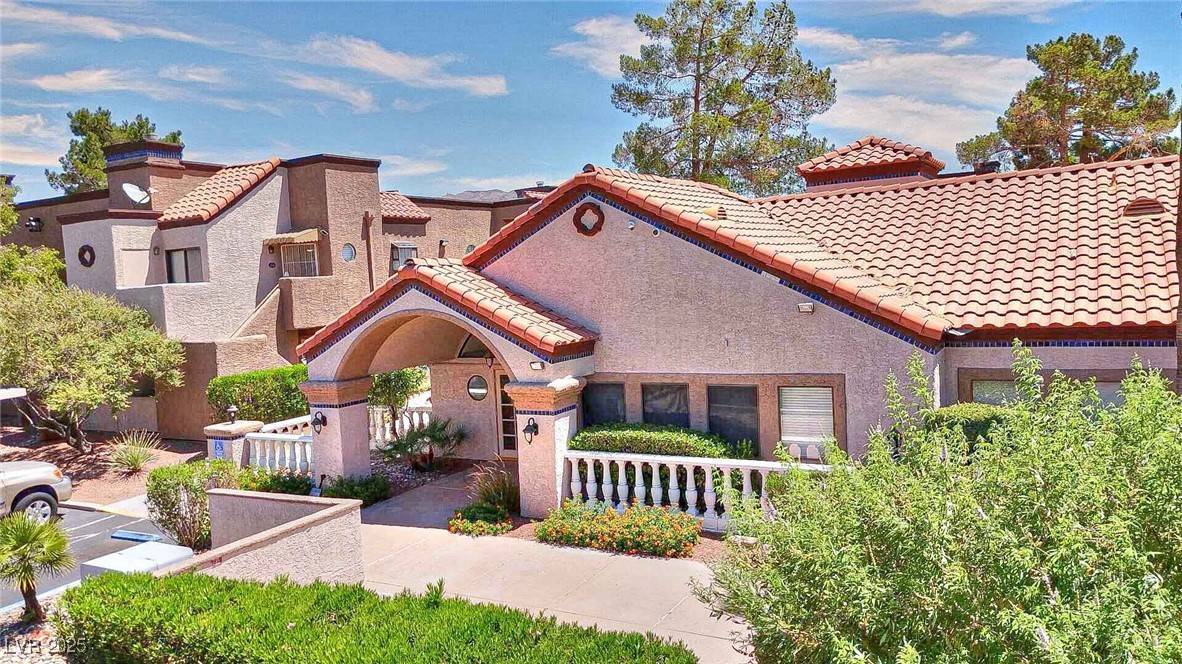 Las Vegas, NV 89142,2966 Juniper Hills BLVD #204