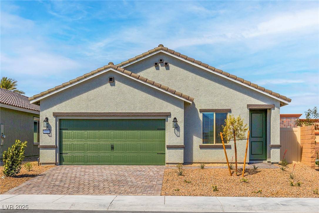 North Las Vegas, NV 89032,3240 Walker River ST