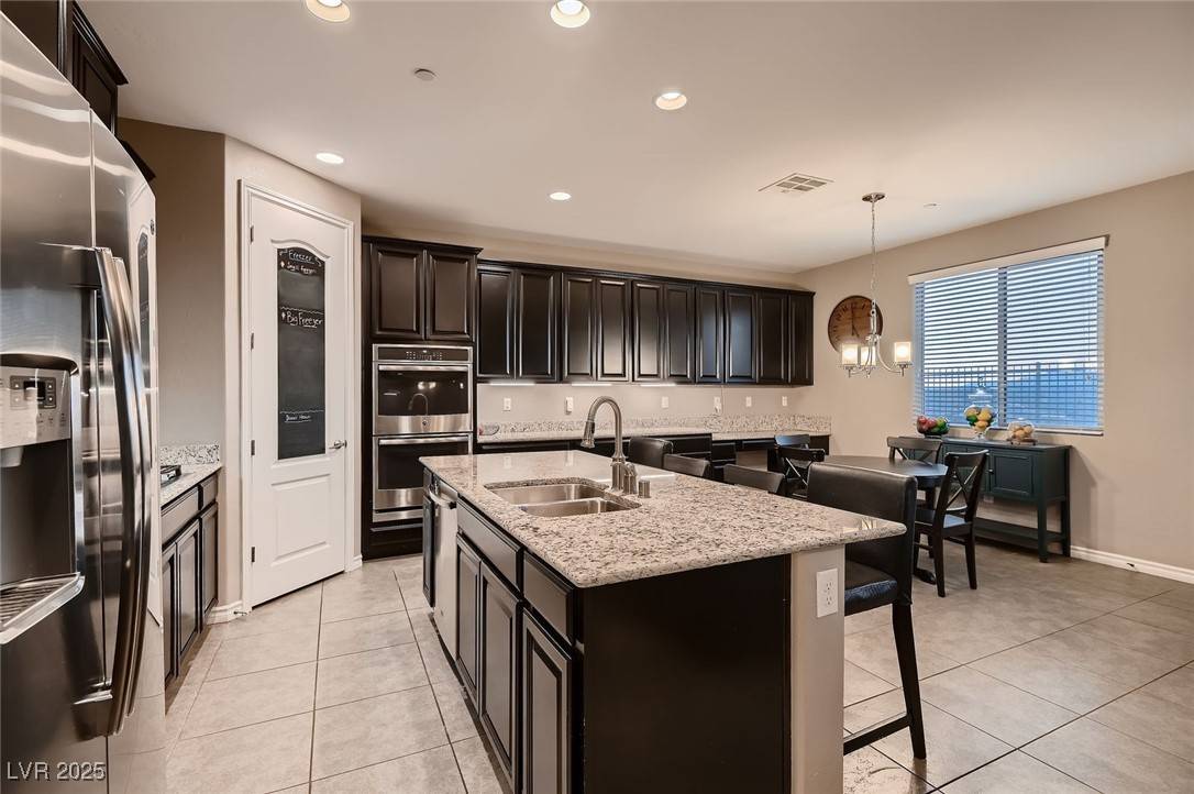 Henderson, NV 89011,286 Via Del Salvatore